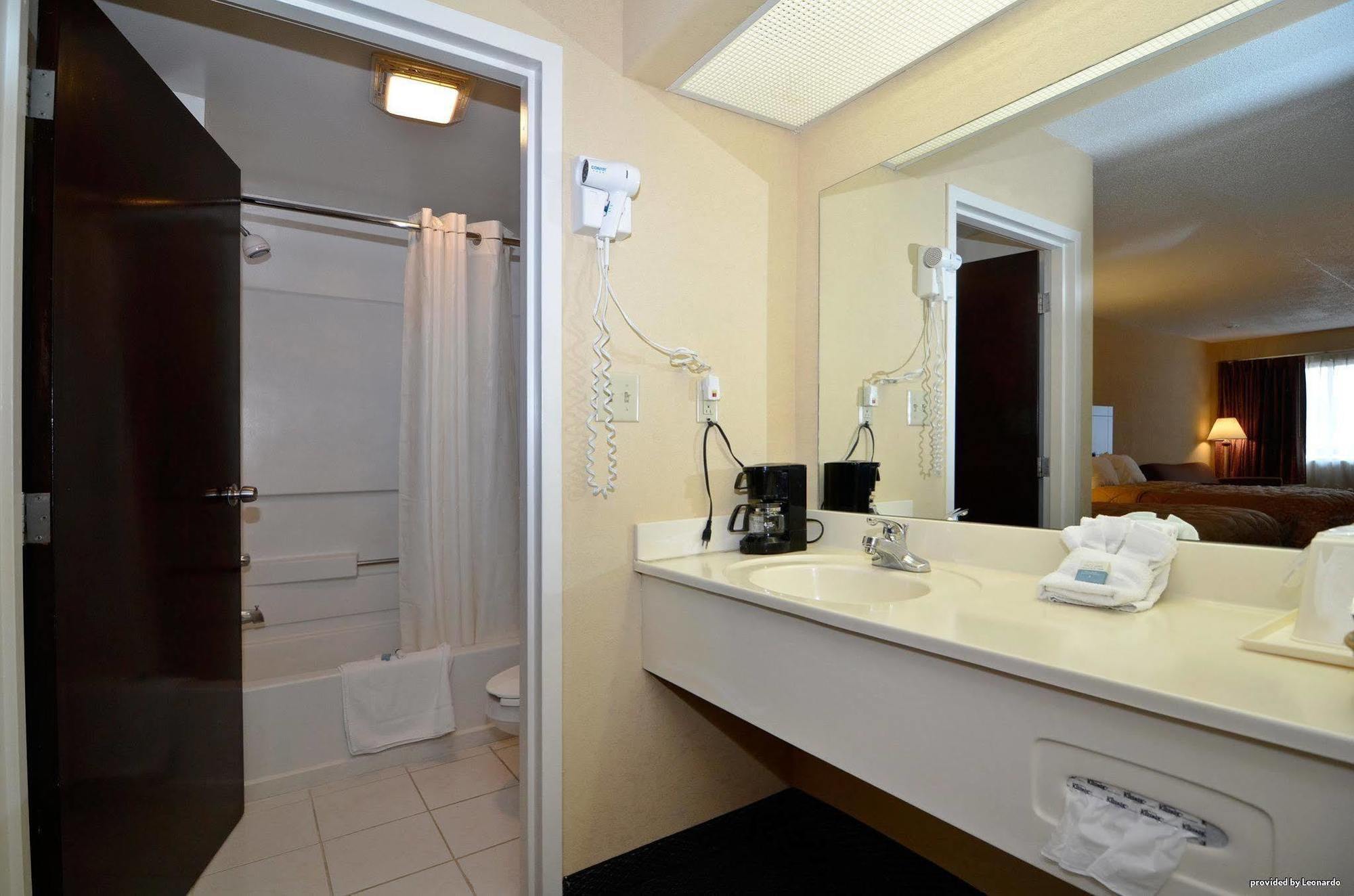 Quality Inn Kingston Springs Стая снимка